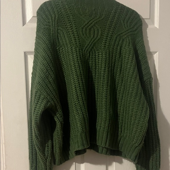 aerie Olive Green Cable Knit Turtleneck Sweater - Picture 4 of 5